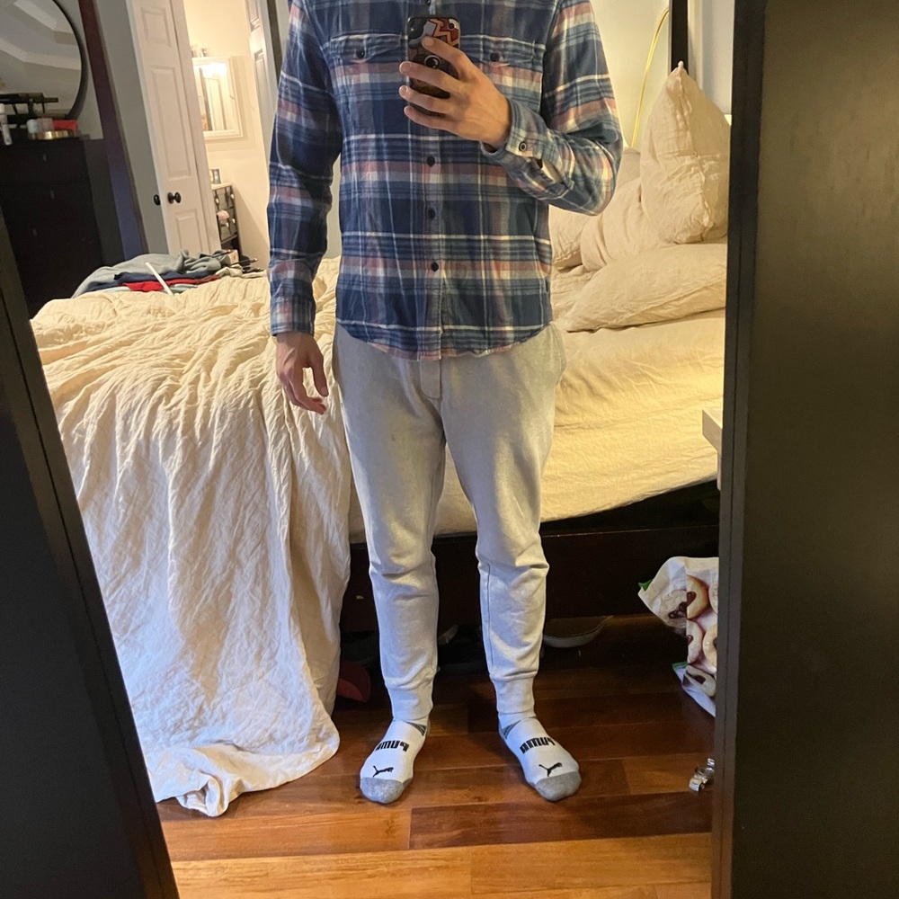 American Eagle Outfitters Blue and Pink Plaid Shirt